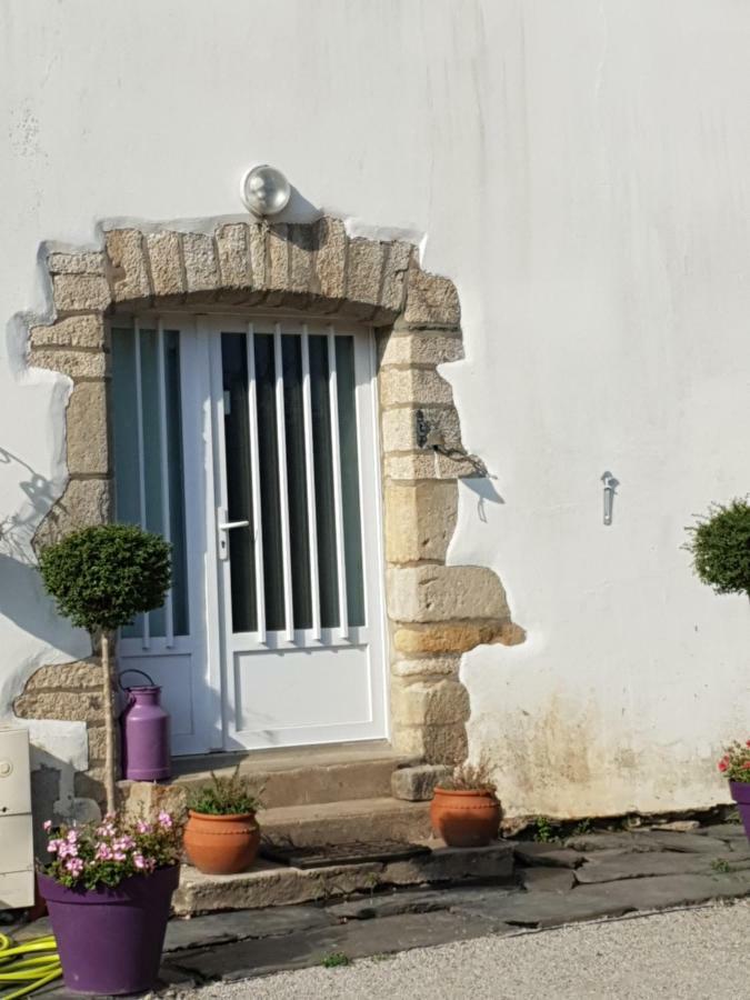 Ty Flour Di Lys Hotell Rochefort-en-Terre Exteriör bild