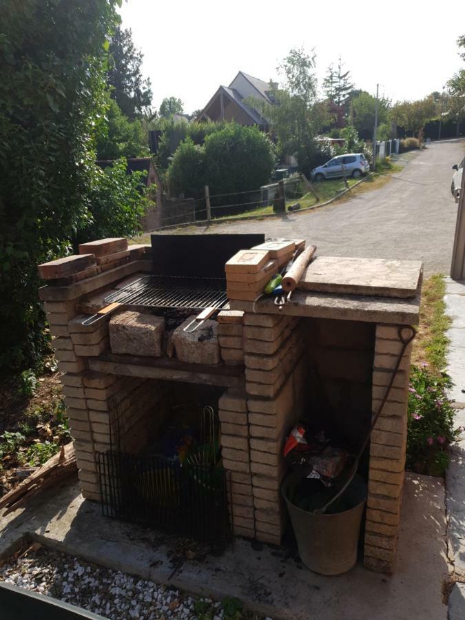 Ty Flour Di Lys Hotell Rochefort-en-Terre Exteriör bild